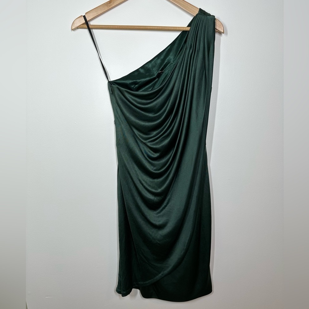 Theia Emerald Green One Shoulder Dress Size‎ 2